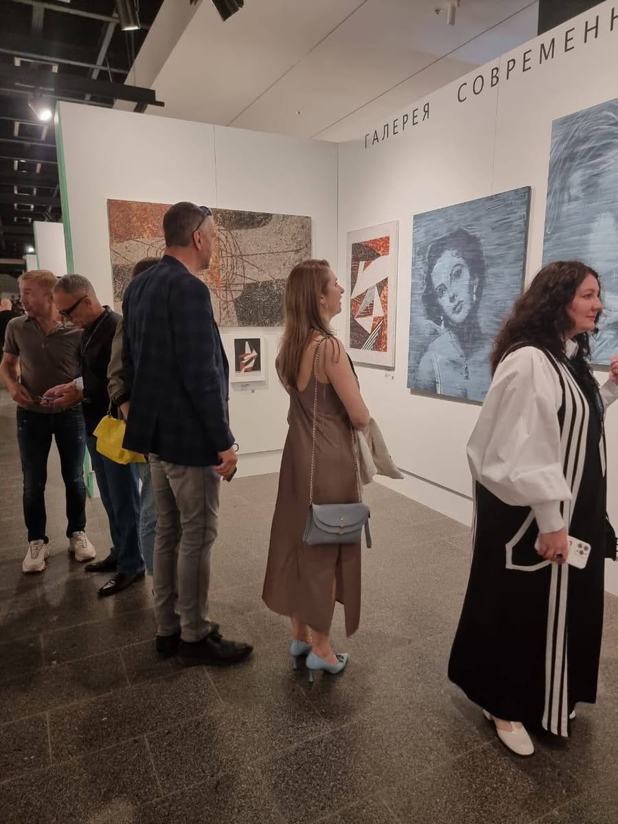 Третья ярмарка современного искусства 1703