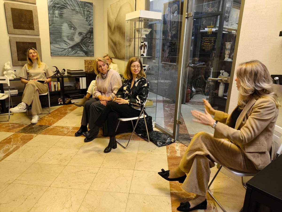 Проект Окно. Арт-встреча «Гризайль»